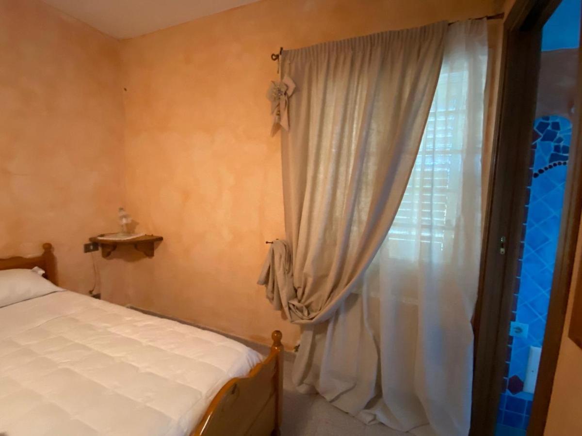 Bed And Breakfast Li Paduli Alvi Cannigione Eksteriør bilde